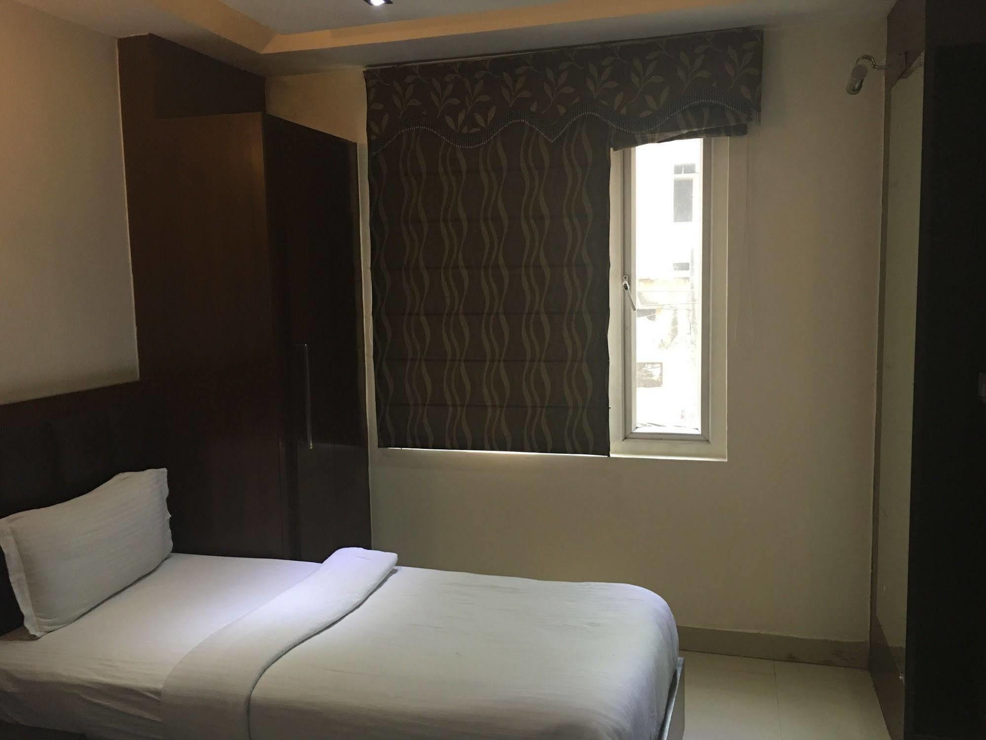 Hotel High 5 Land Delhi  Exterior foto